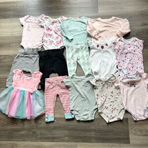 Baby Girl Mixed Clothing Lot - Pastel Pink, Mint & Floral 6-9 months. 14 pieces